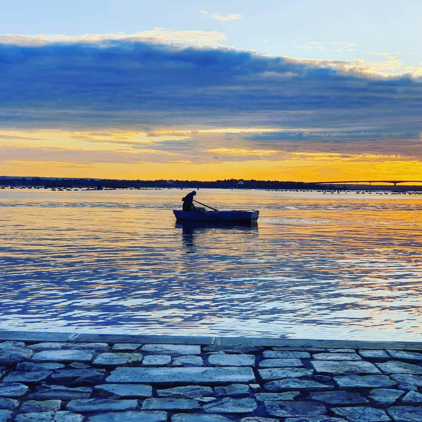 Albergo Del Sole Taranto Bagian luar foto